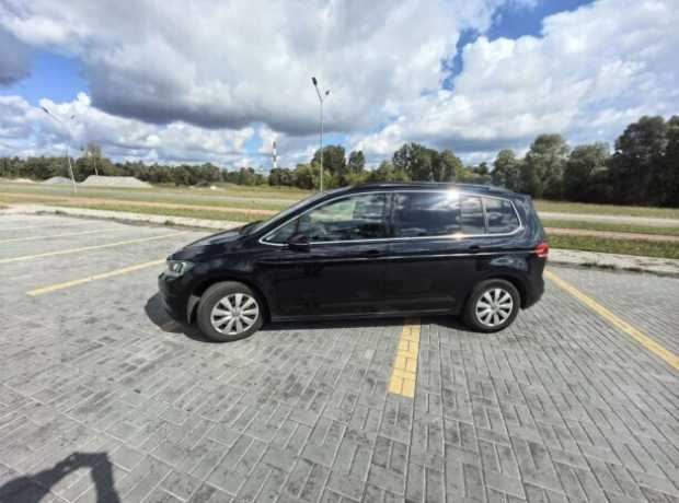 Volkswagen Touran II, 2018, пробег 300000 км