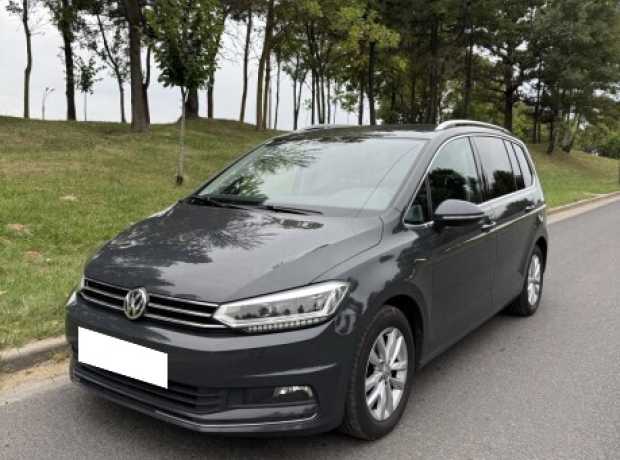 Volkswagen Touran II, 2019, пробег 116100 км