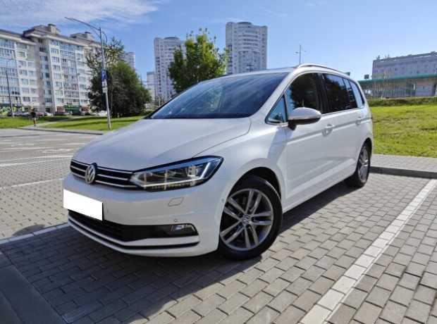 Volkswagen Touran II, 2019, пробег 233000 км