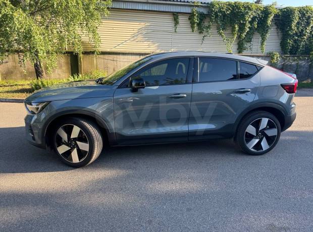 Volvo C40 I