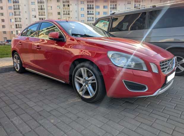 Volvo S60 II