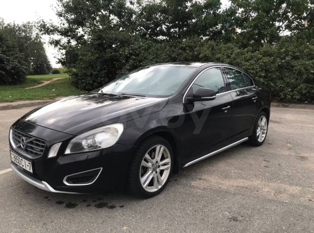 Volvo S60 II