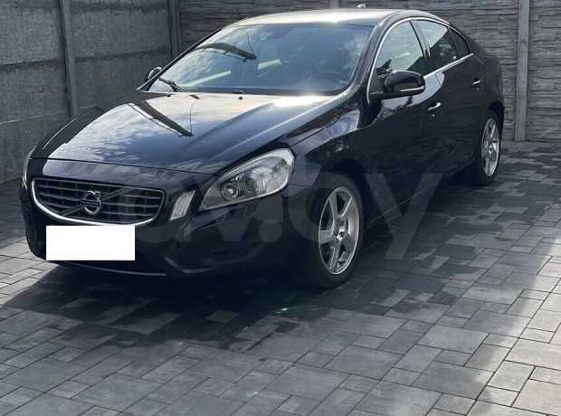 Volvo S60 II