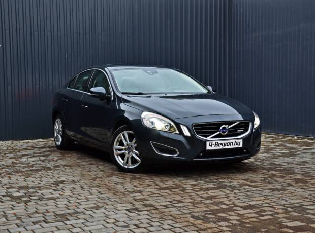 Volvo S60 II