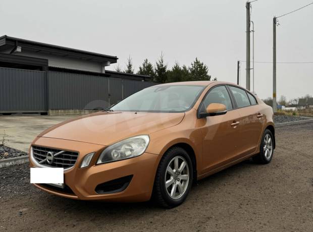 Volvo S60 II