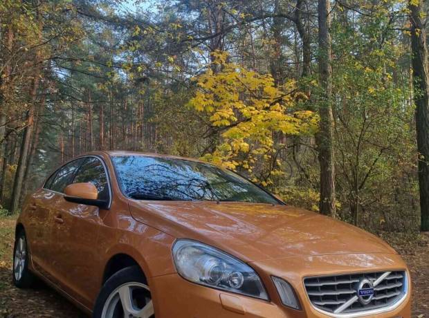 Volvo S60 II