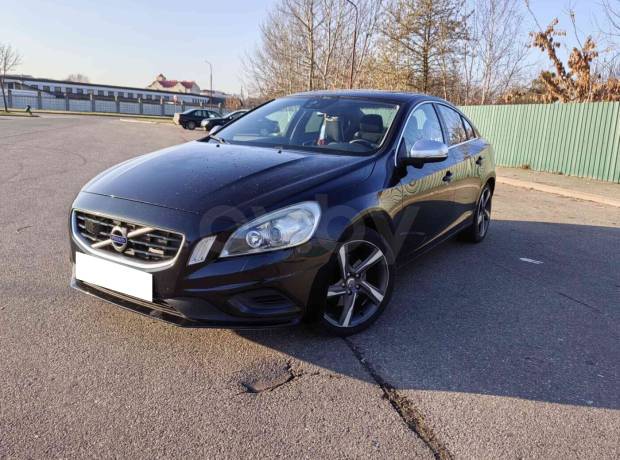 Volvo S60 II