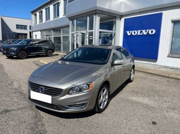Volvo S60 II  Рестайлинг, 2014, пробег 107700 км