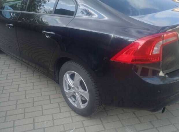 Volvo S60 II  Рестайлинг, 2014, пробег 218000 км