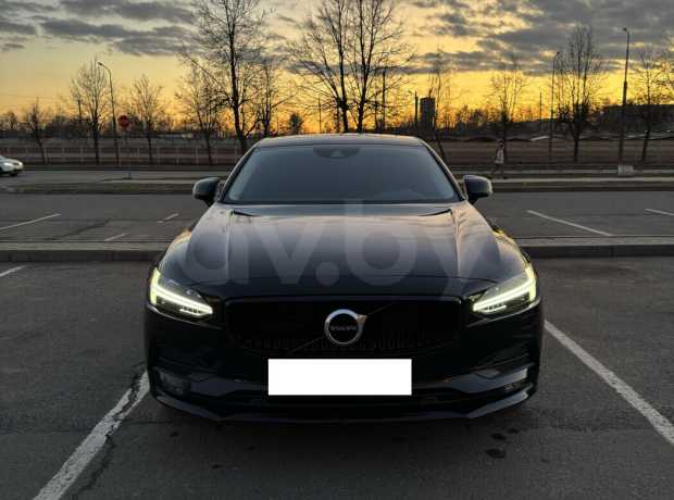 Volvo S90 II