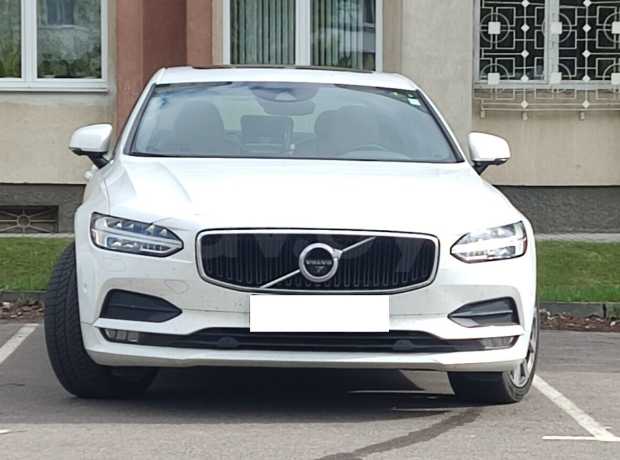 Volvo S90 II