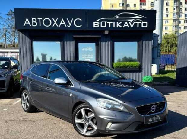 Volvo V40 II, 2013, пробег 257000 км