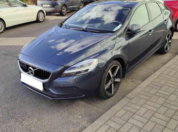 Volvo V40 II  Рестайлинг, 2019, пробег 158000 км