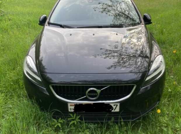 Volvo V40 II  Рестайлинг, 2019, пробег 95000 км