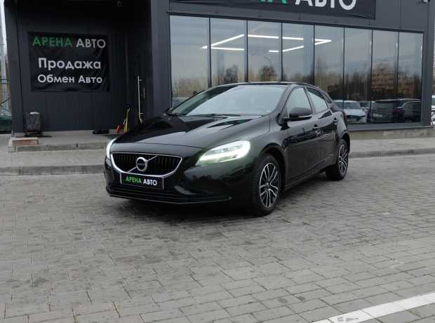 Volvo V40 II Рестайлинг