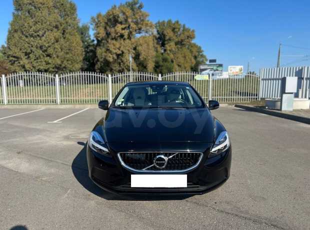 Volvo V40 II Рестайлинг