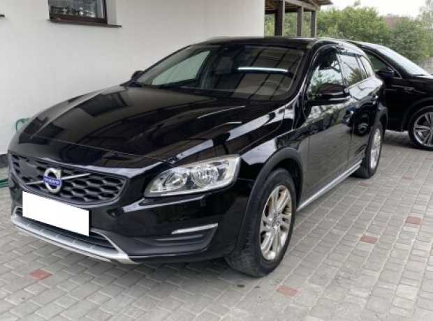 Volvo V60 Cross Country I, 2017, пробег 300000 км