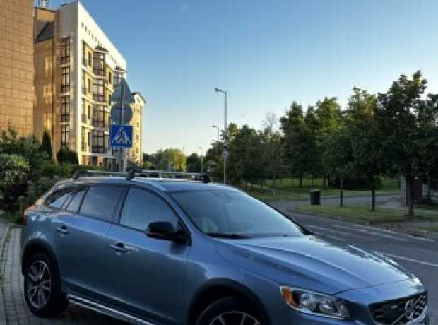Volvo V60 Cross Country I, 2018, пробег 107700 км
