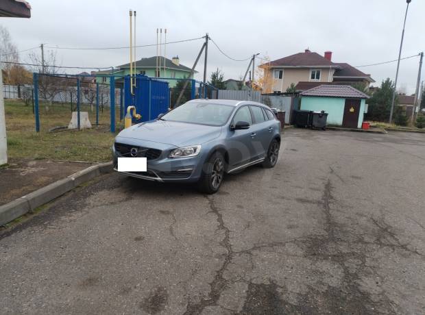 Volvo V60 Cross Country I