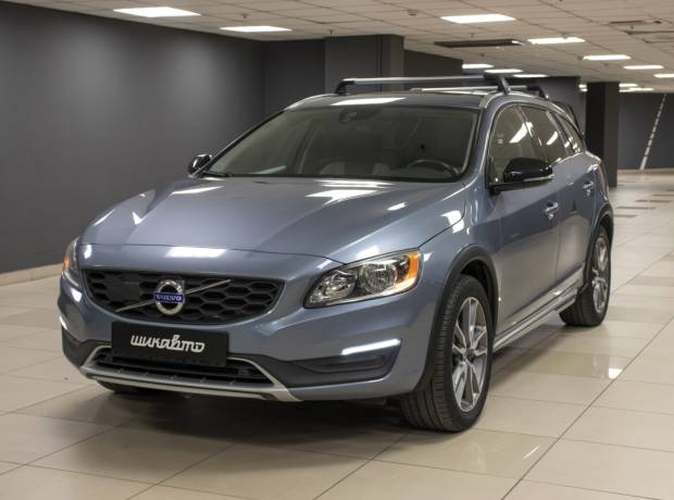 Volvo V60 Cross Country I