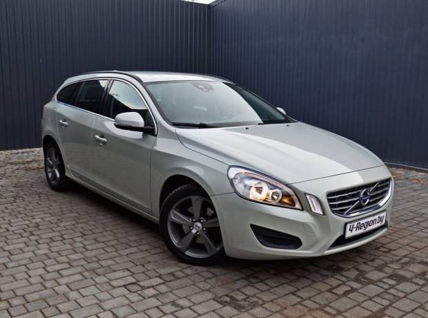 Volvo V60 I