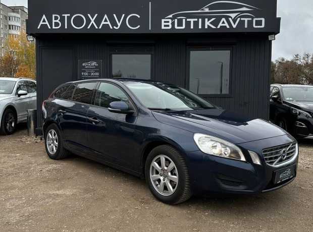 Volvo V60 I