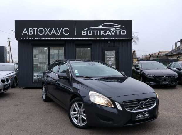 Volvo V60 I