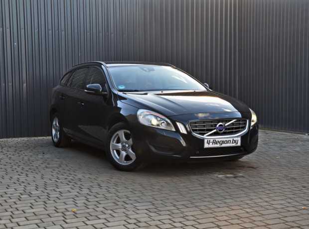 Volvo V60 I