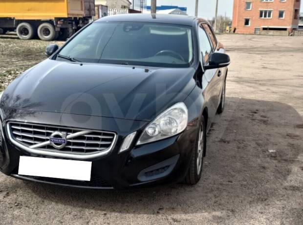 Volvo V60 I