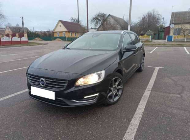 Volvo V60 I  Рестайлинг, 2015, пробег 225000 км
