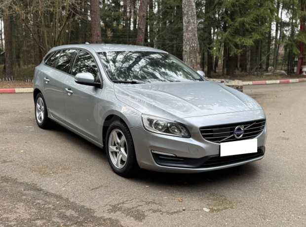 Volvo V60 I Рестайлинг