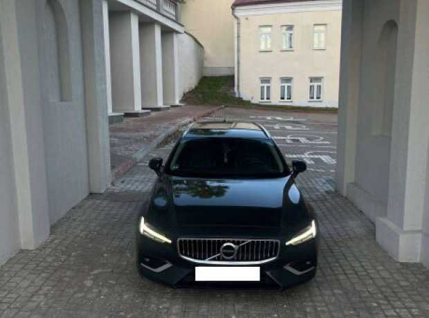 Volvo V60 II, 2018, пробег 181000 км