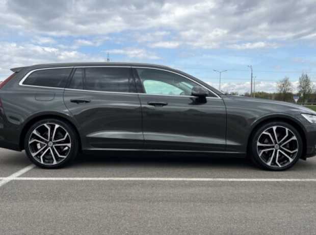 Volvo V60 II, 2019, пробег 219000 км