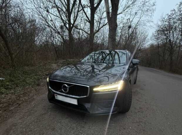 Volvo V60 II, 2020, пробег 179000 км