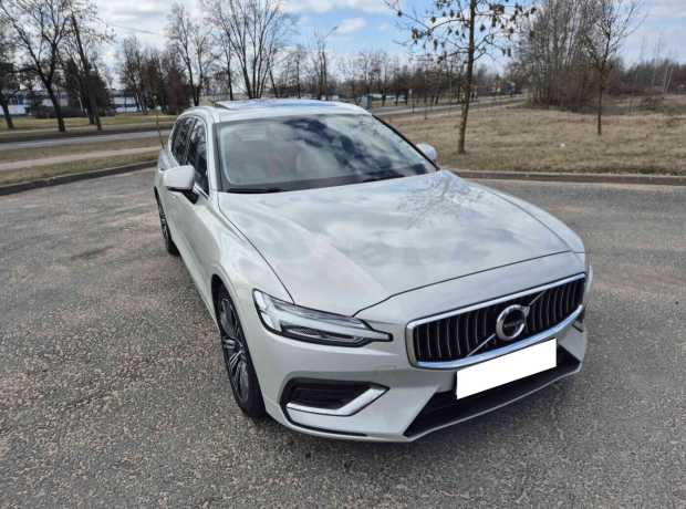 Volvo V60 II 