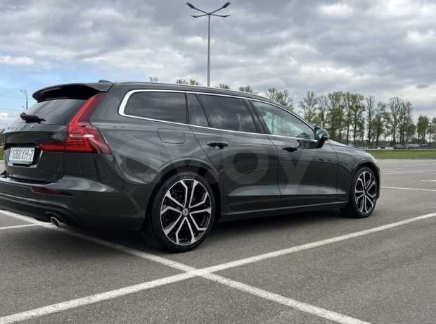 Volvo V60 II 
