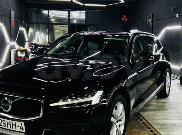 Volvo V60 II 