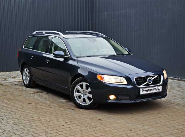 Volvo V70 III