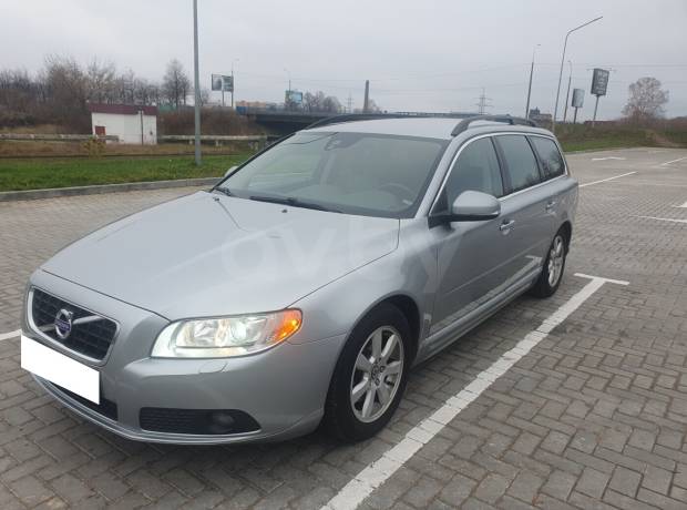 Volvo V70 III