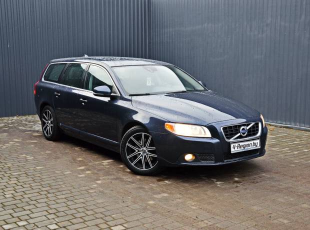 Volvo V70 III