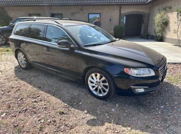 Volvo V70 III  Рестайлинг, 2014, пробег 246000 км