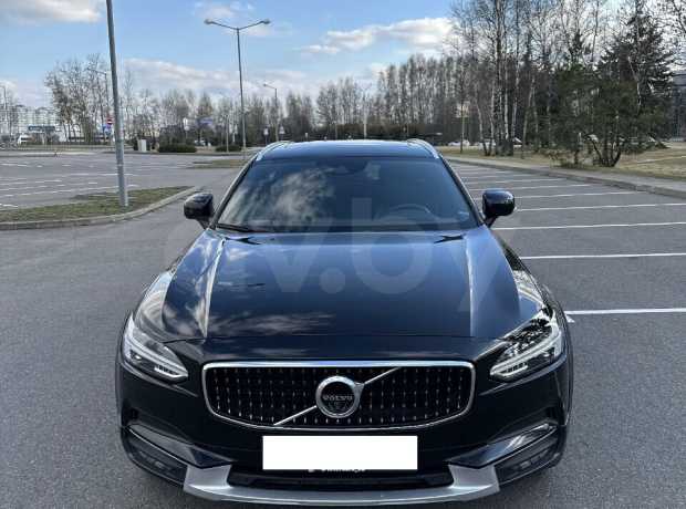 Volvo V90 Cross Country I