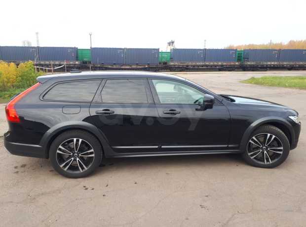 Volvo V90 Cross Country I