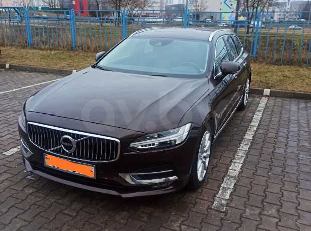 Volvo V90 II