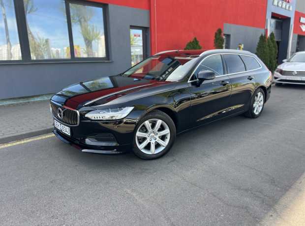 Volvo V90 II