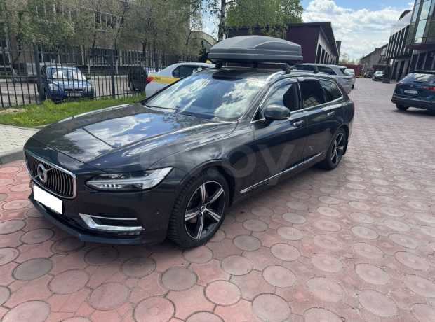 Volvo V90 II