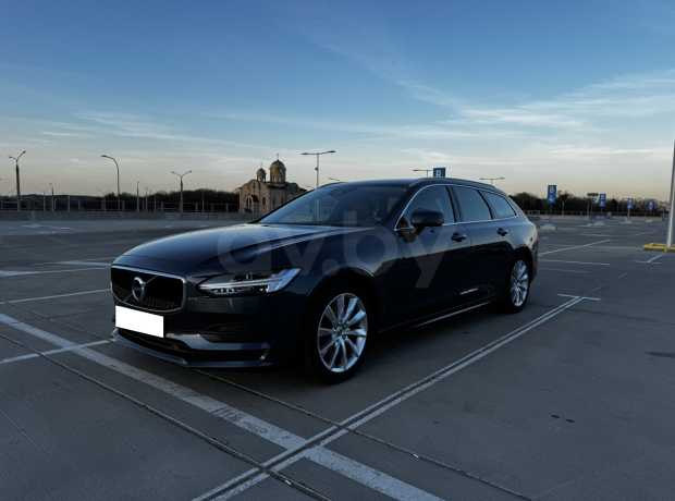 Volvo V90 II