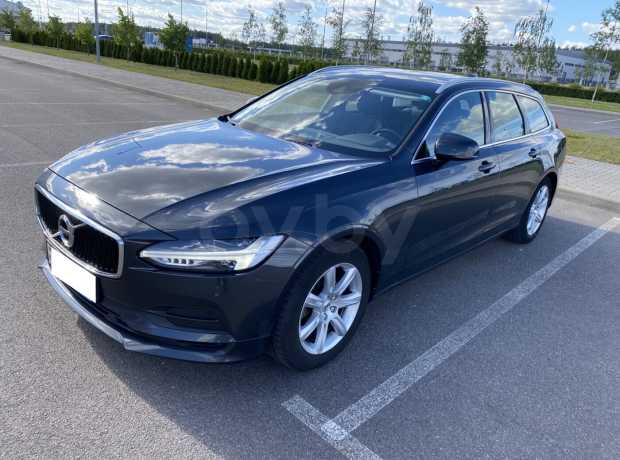 Volvo V90 II