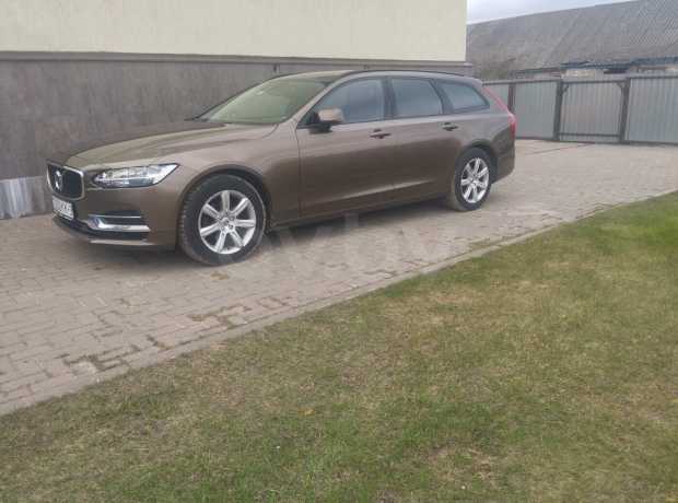 Volvo V90 II
