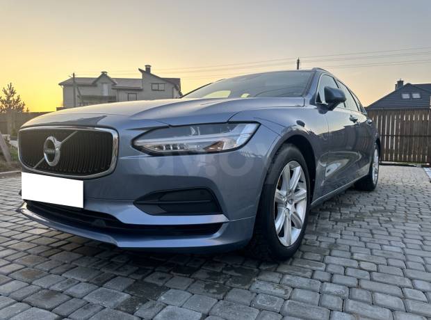 Volvo V90 II